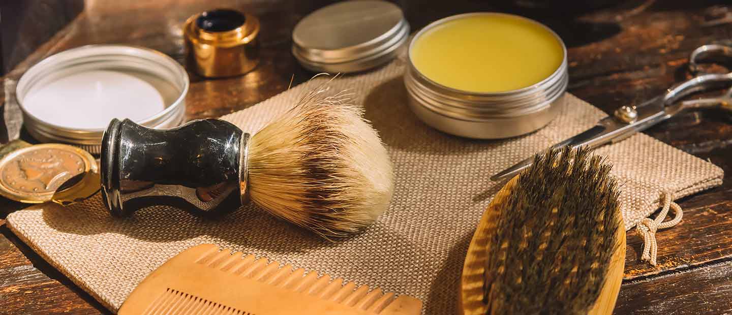 Men's shave brush and accessories